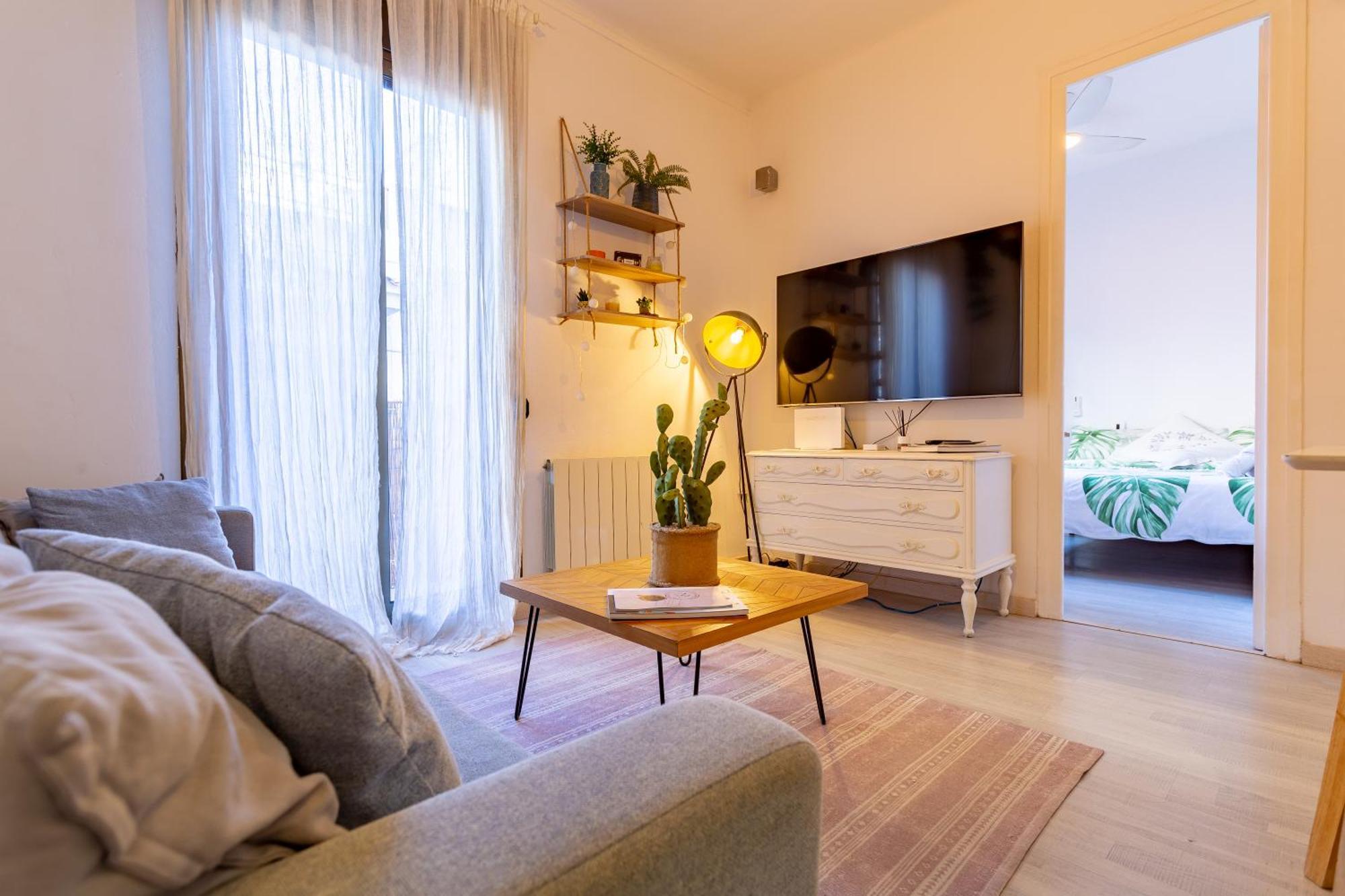 Cosy Apartment. 10Min Walk To The Beach & Train Тарагона Екстериор снимка