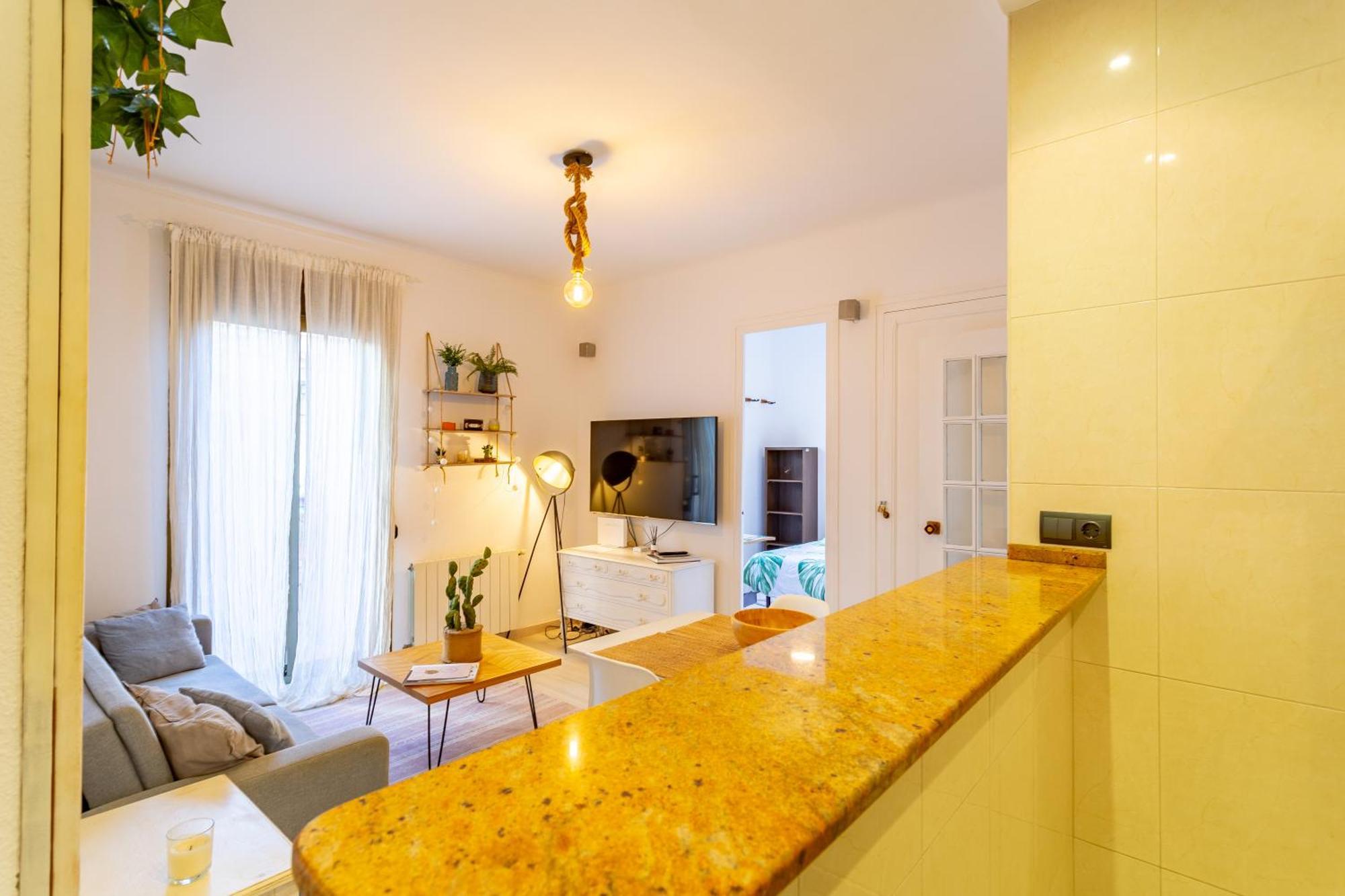 Cosy Apartment. 10Min Walk To The Beach & Train Тарагона Екстериор снимка